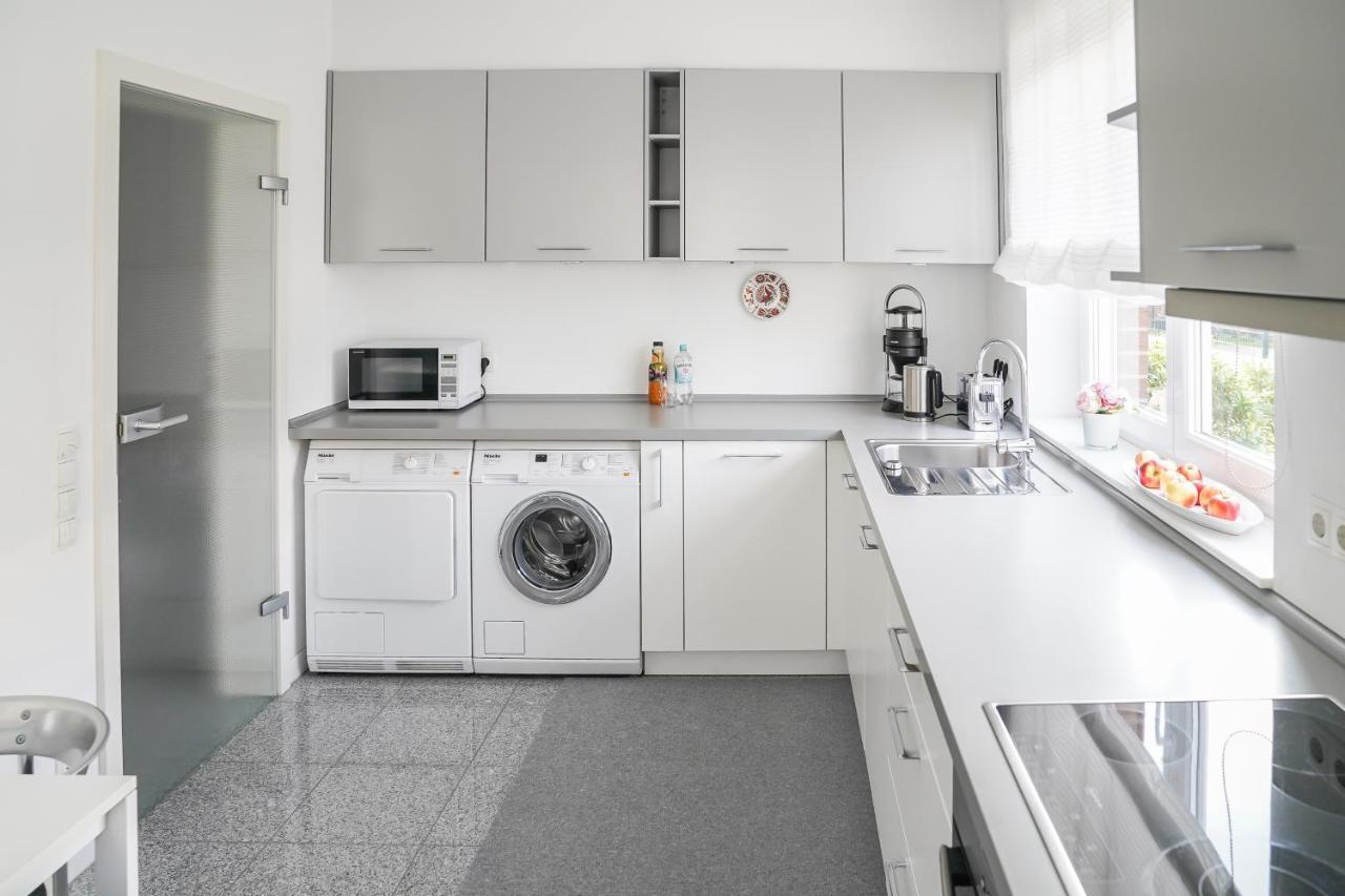 Modernes Stadthaus 100Qm Parkplatz Bad&Dusche Kueche Hanover Exterior photo